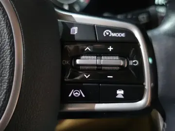 2022 Kia Carnival с пробегом 30 597 км