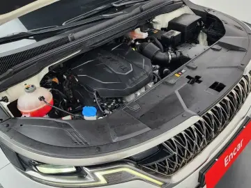 2022 Kia Carnival с пробегом 65 631 км
