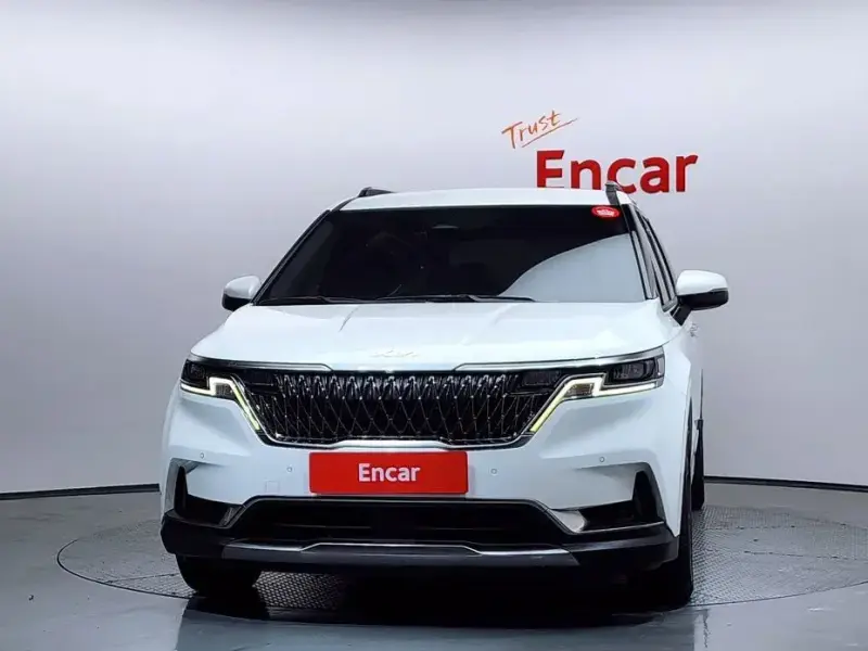 2022 Kia Carnival с пробегом 65 623 км