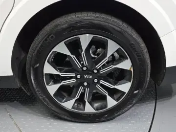 2021 Kia Carnival с пробегом 192 436 км