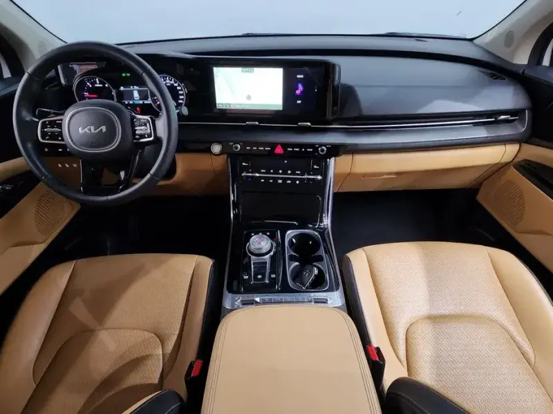 2022 Kia Carnival с пробегом 65 623 км