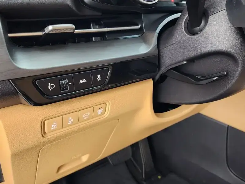 2022 Kia Carnival с пробегом 65 631 км
