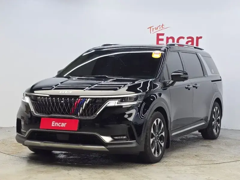 2023 Kia Carnival с пробегом 60 855 км
