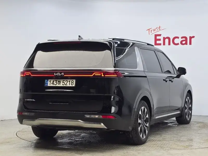 2023 Kia Carnival с пробегом 60 855 км
