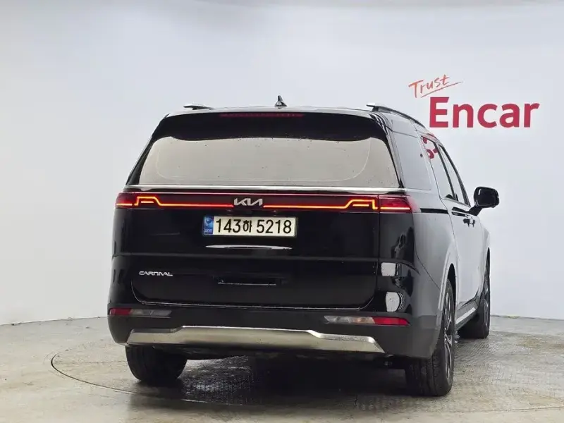 2023 Kia Carnival с пробегом 60 855 км