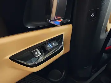2022 Kia Carnival с пробегом 65 631 км