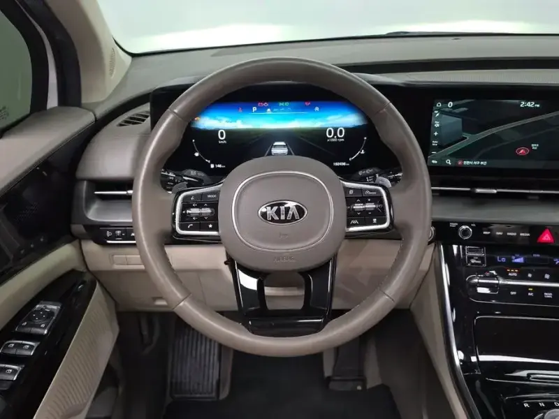 2021 Kia Carnival с пробегом 192 436 км