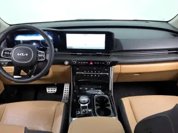 2023 Kia Carnival с пробегом 60 855 км