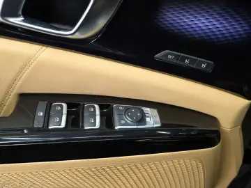 2023 Kia Carnival с пробегом 60 855 км