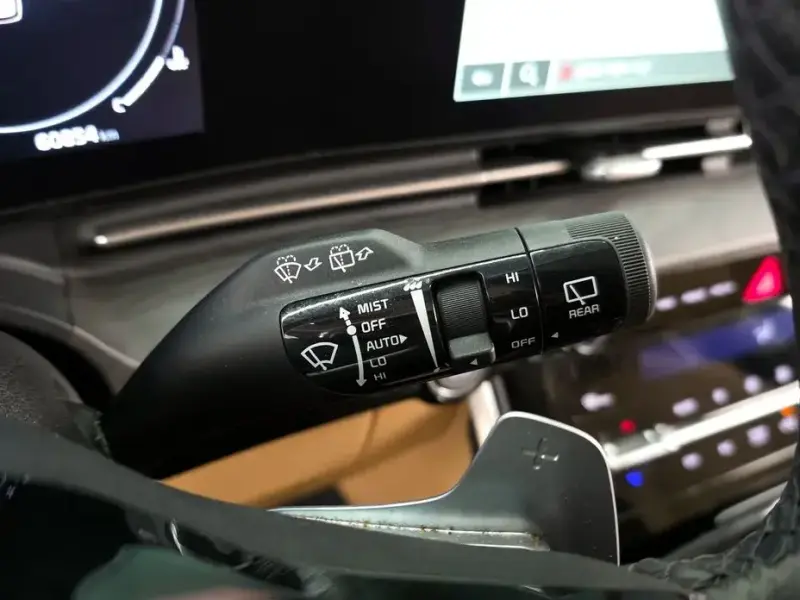 2023 Kia Carnival с пробегом 60 855 км