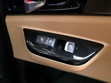 2023 Kia Carnival с пробегом 60 855 км