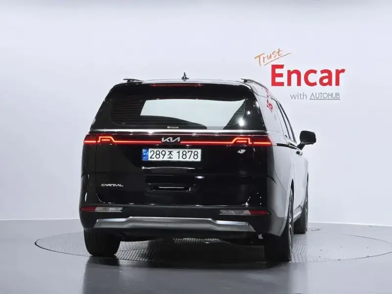 2023 Kia Carnival с пробегом 45 938 км