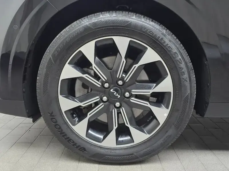 2023 Kia Carnival с пробегом 45 938 км
