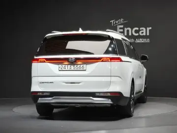 2021 Kia Carnival с пробегом 67 545 км