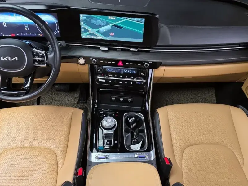 2023 Kia Carnival с пробегом 80 073 км