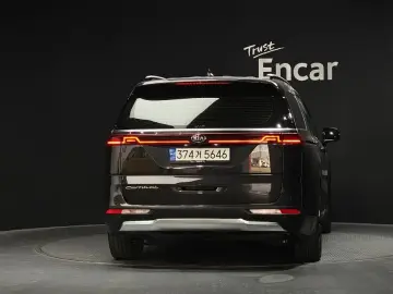 2021 Kia Carnival с пробегом 48 182 км
