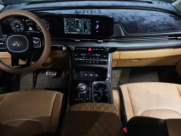 2021 Kia Carnival с пробегом 48 182 км