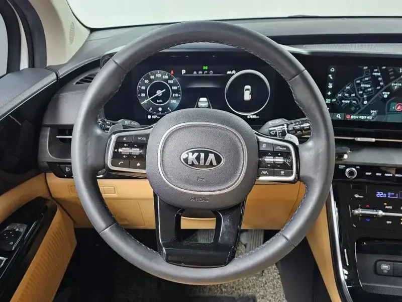 2021 Kia Carnival с пробегом 67 545 км