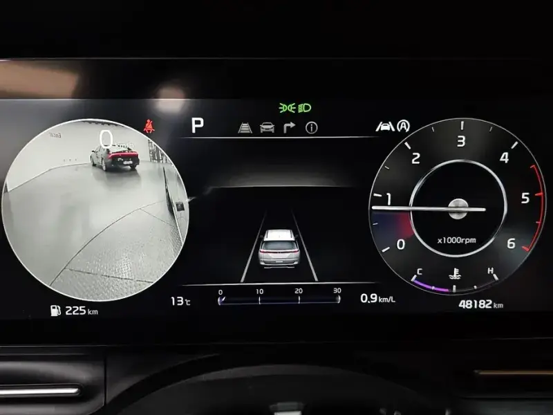 2021 Kia Carnival с пробегом 48 182 км