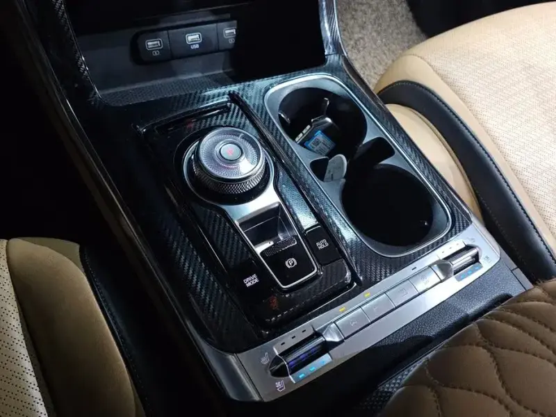 2021 Kia Carnival с пробегом 48 182 км