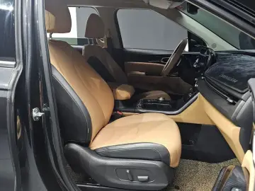 2021 Kia Carnival с пробегом 48 182 км