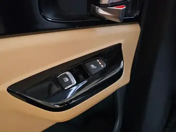 2021 Kia Carnival с пробегом 67 545 км
