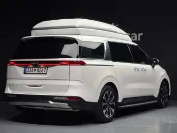 2022 Kia Carnival с пробегом 9 733 км