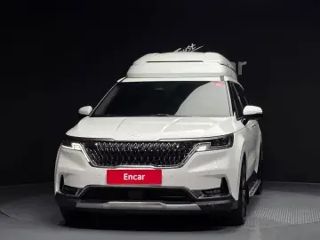 2022 Kia Carnival с пробегом 9 733 км