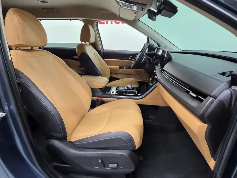 2021 Kia Carnival с пробегом 107 991 км