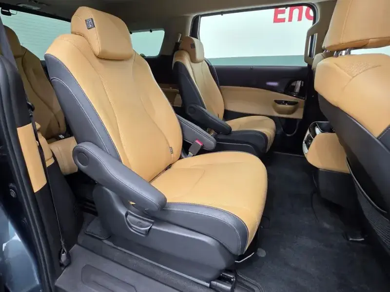 2021 Kia Carnival с пробегом 107 991 км