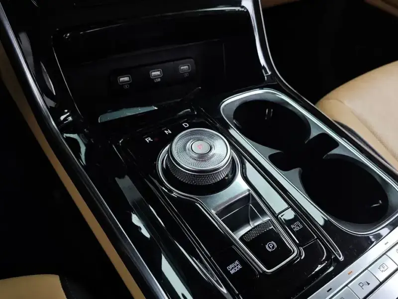 2021 Kia Carnival с пробегом 152 354 км