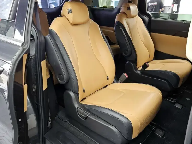2021 Kia Carnival с пробегом 152 354 км