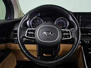 2021 Kia Carnival с пробегом 152 354 км