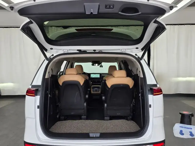 2021 Kia Carnival с пробегом 151 407 км
