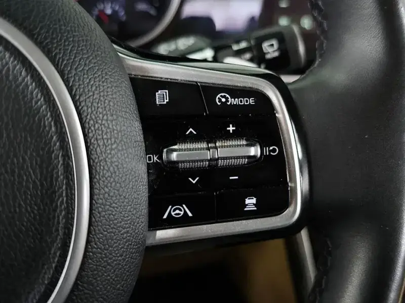 2021 Kia Carnival с пробегом 152 354 км