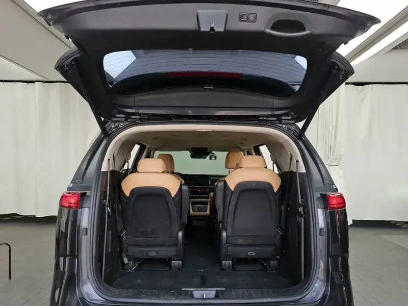 2021 Kia Carnival с пробегом 152 354 км
