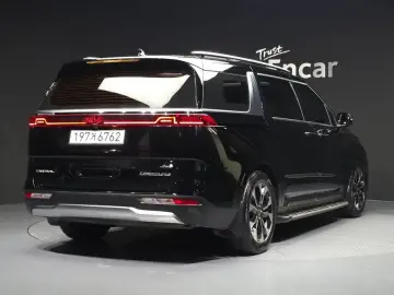 2021 Kia Carnival с пробегом 72 704 км