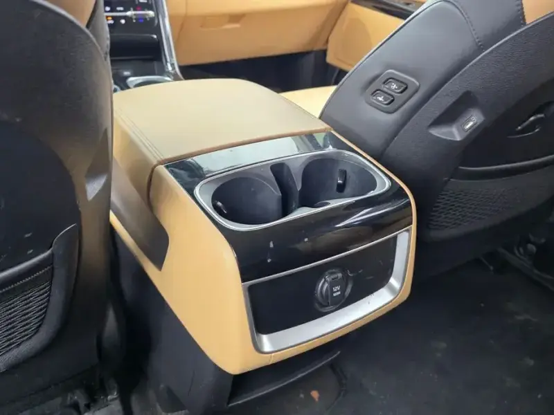 2021 Kia Carnival с пробегом 151 407 км