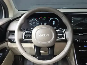 2022 Kia Carnival с пробегом 144 917 км