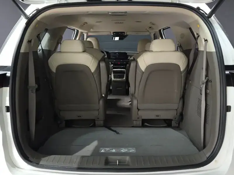 2022 Kia Carnival с пробегом 144 917 км
