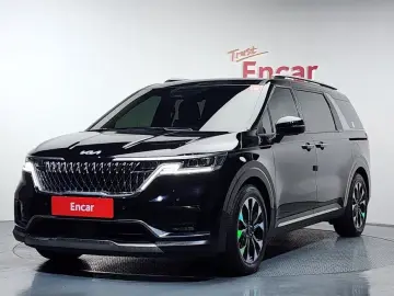 2023 Kia Carnival с пробегом 31 291 км
