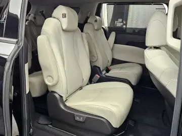 2021 Kia Carnival с пробегом 91 813 км