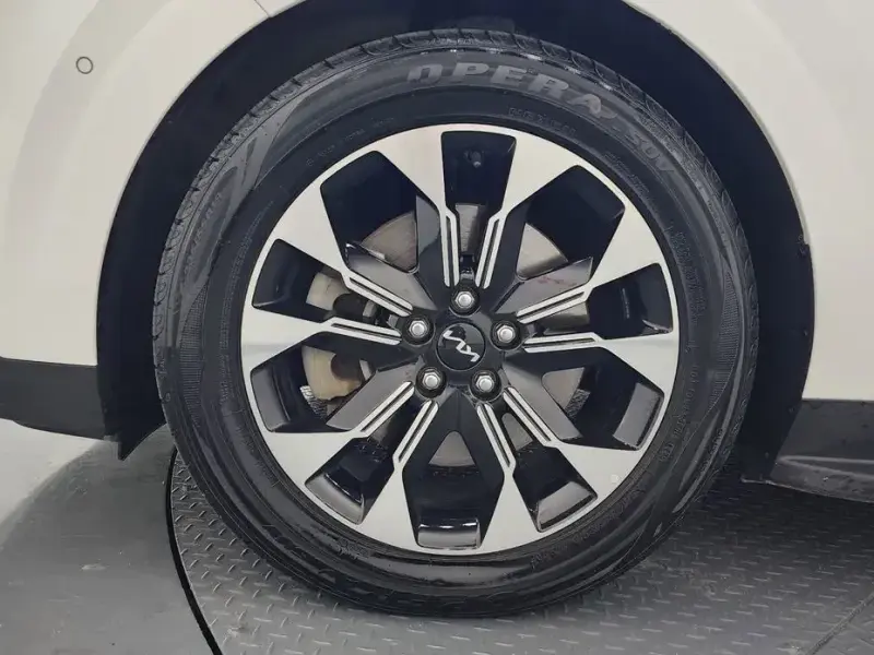 2022 Kia Carnival с пробегом 122 174 км