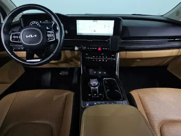 2021 Kia Carnival с пробегом 50 996 км