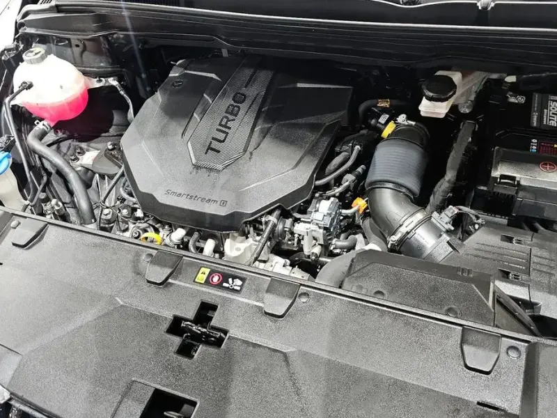 2023 Kia Carnival с пробегом 47 139 км