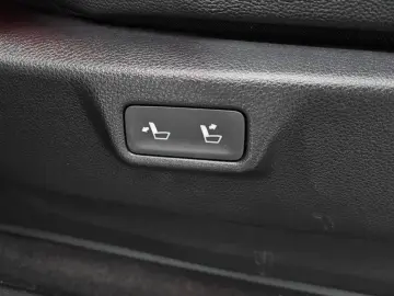 2021 Kia Carnival с пробегом 50 996 км
