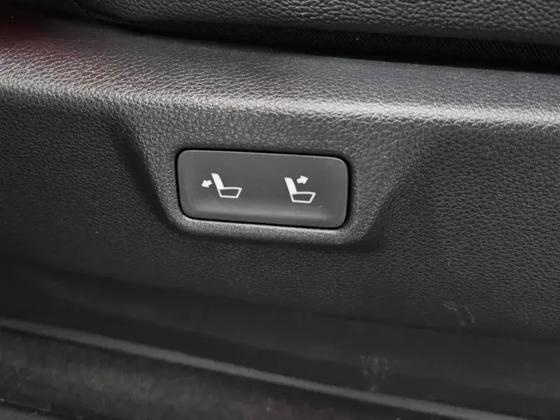 2021 Kia Carnival с пробегом 50 996 км