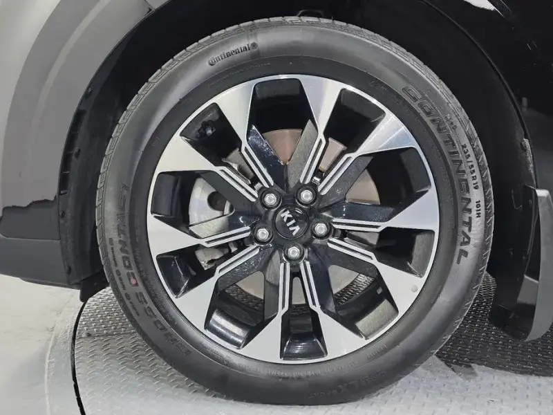 2021 Kia Carnival с пробегом 76 813 км