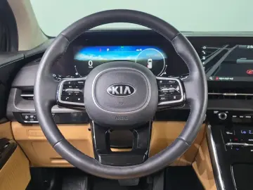 2021 Kia Carnival с пробегом 76 813 км