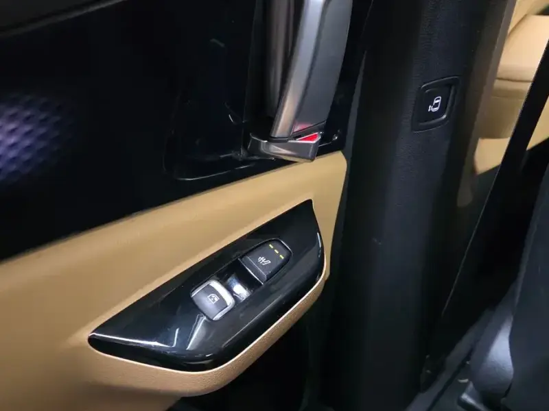 2021 Kia Carnival с пробегом 76 813 км